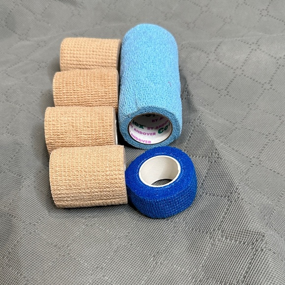Pet Bandage Wraps - Brown, Blue Assorted Sizes 6 Rolls Dog Horse Sports Wrap NWT - Picture 6 of 7